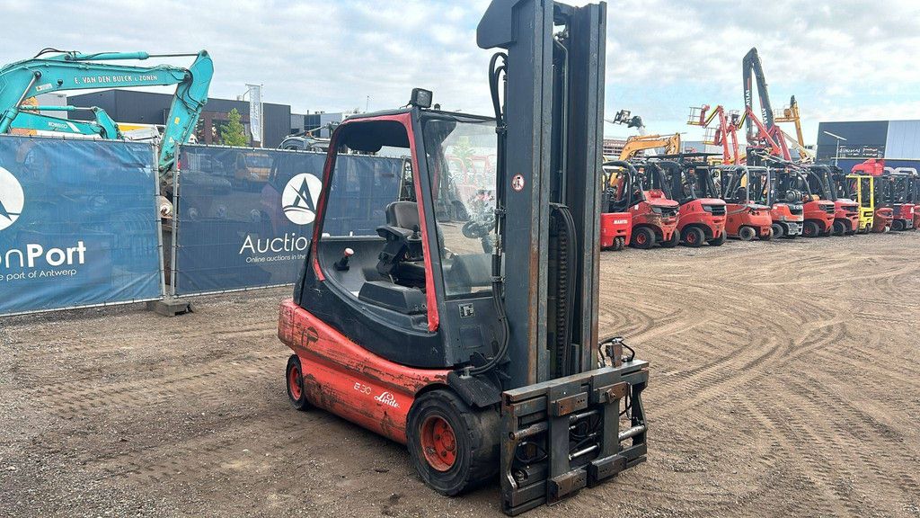 Heftruck Linde E30-02 Elektrisch 3000kg 4.5m 2000