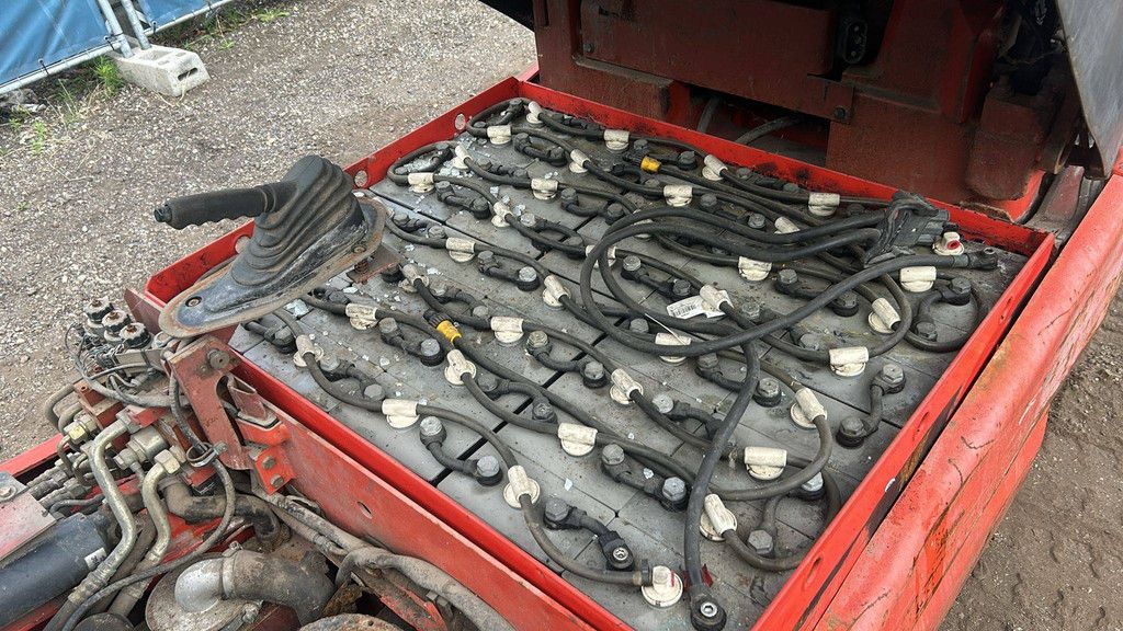 Heftruck Linde E30-02 Elektrisch 3000kg 4.5m 2000