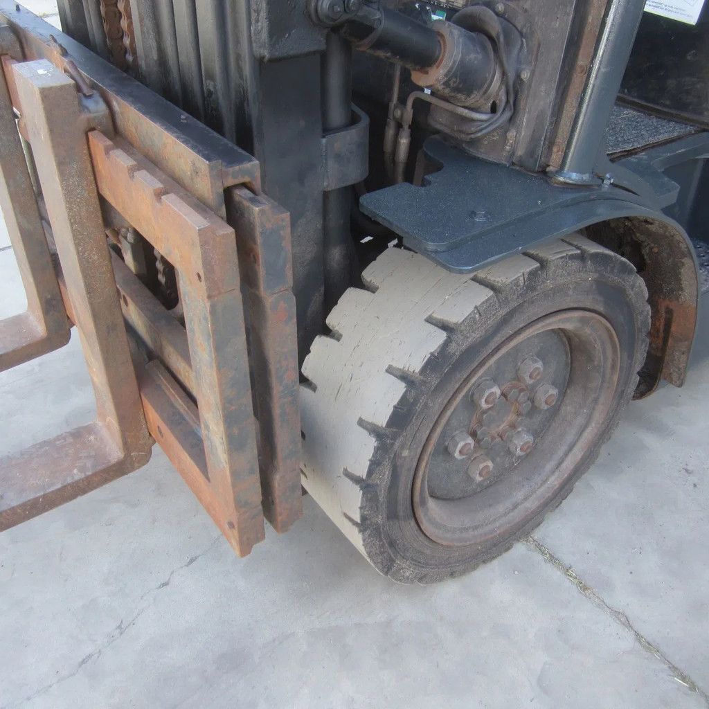 Doosan G35C-5, LPG, Triplomast, Side shift, met kenteken.