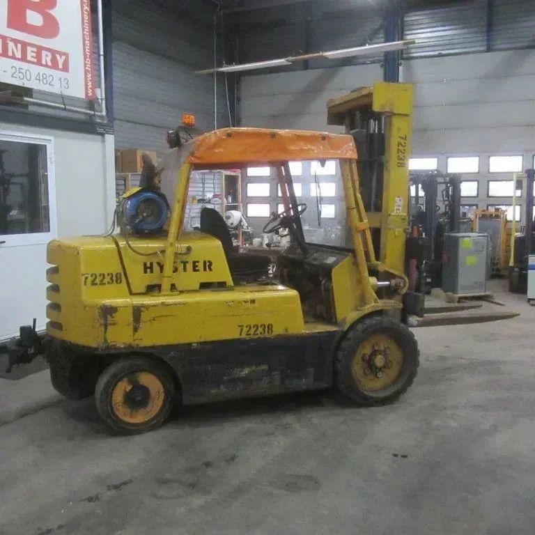 Hyster 7 Tonner. LPG-gas, duplomast.