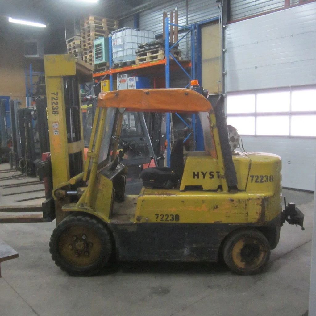 Hyster 7 Tonner. LPG-gas, duplomast.