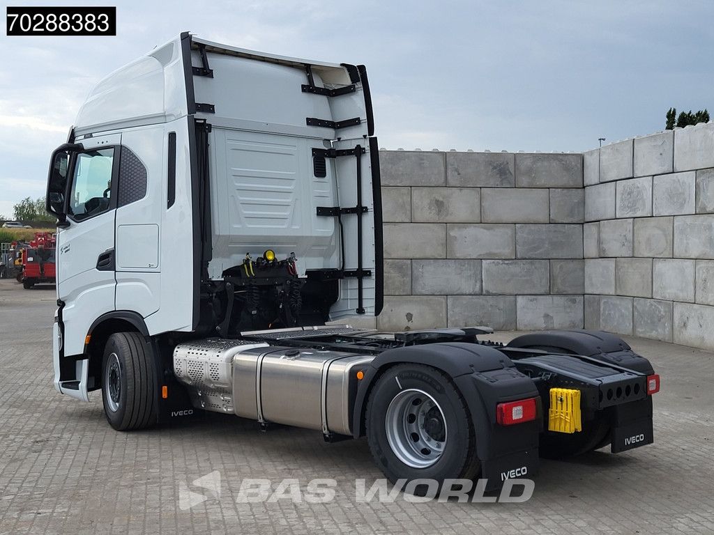 Iveco S-Way 580 4X2 2x Tanks ACC Standklima