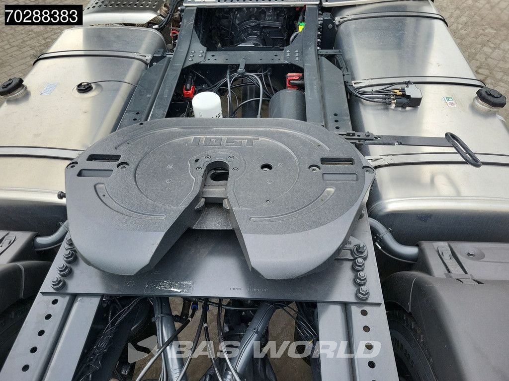 Iveco S-Way 580 4X2 2x Tanks ACC Standklima