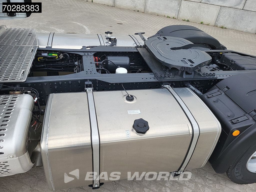Iveco S-Way 580 4X2 2x Tanks ACC Standklima