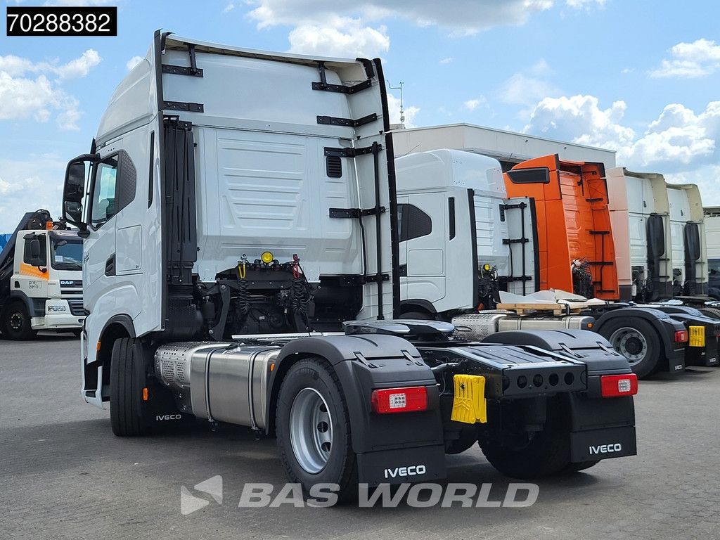 Iveco S-Way 580 4X2 NEW! 2x Tanks Navi ACC Standklima