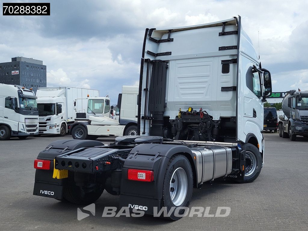 Iveco S-Way 580 4X2 NEW! 2x Tanks Navi ACC Standklima