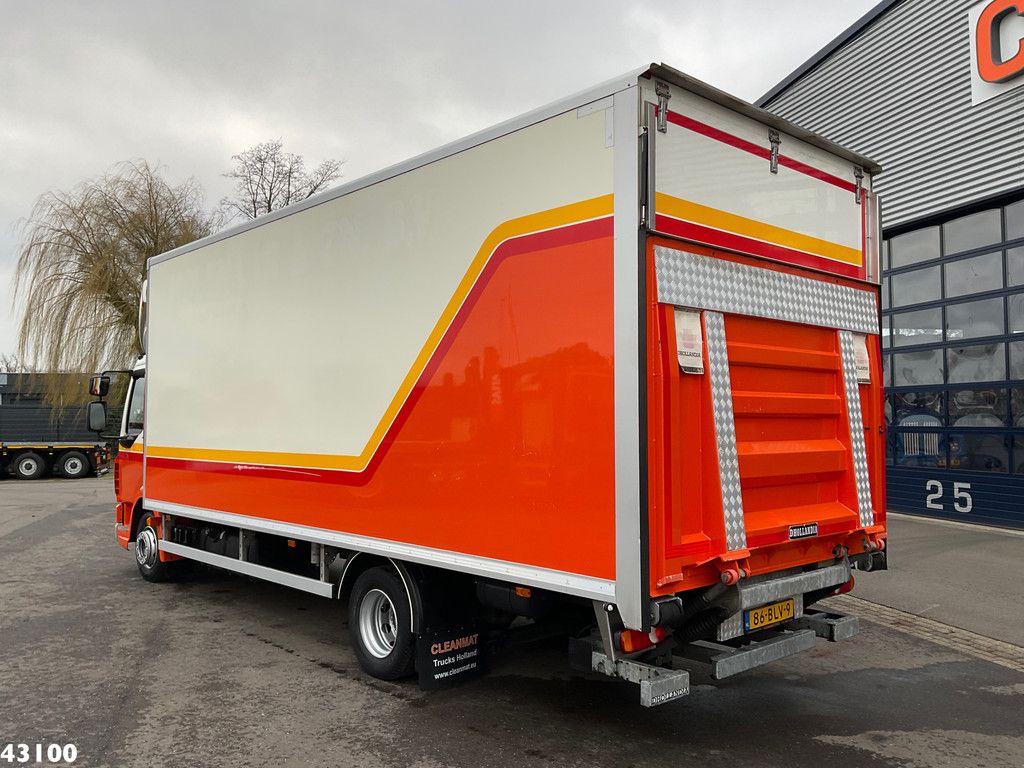 DAF FA LF 210 Euro 6 with DHollandia taillift