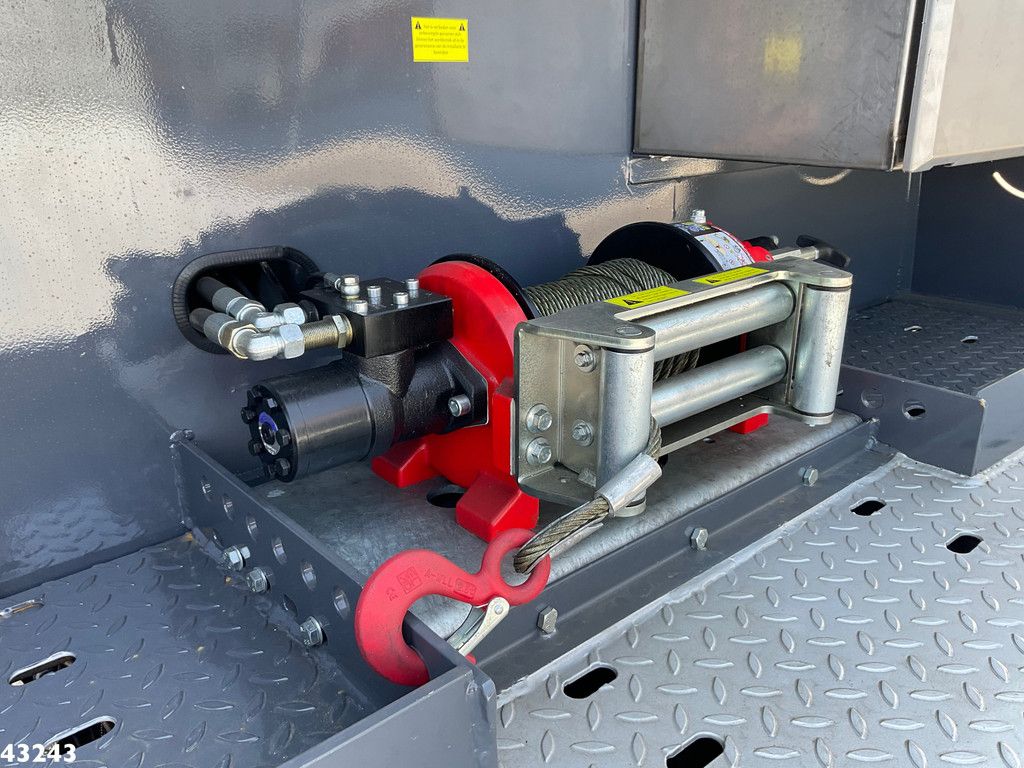 DAF FA LF 260 Autotransporter met oprijramp NEW AND UNUSED!