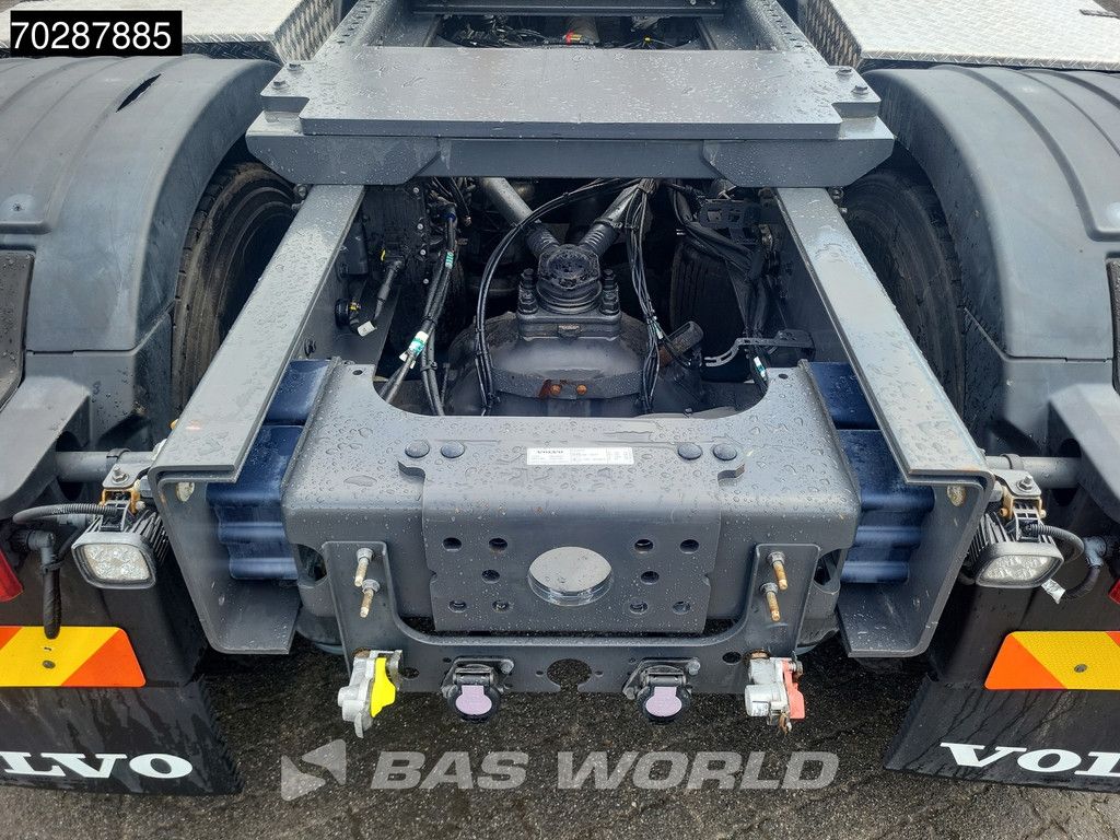 Volvo FH16 750 8X4 180T! Retarder Full-Air Lift+Lenkasche Big-Axle VDS I-ParkCool Navi ACC Euro 6