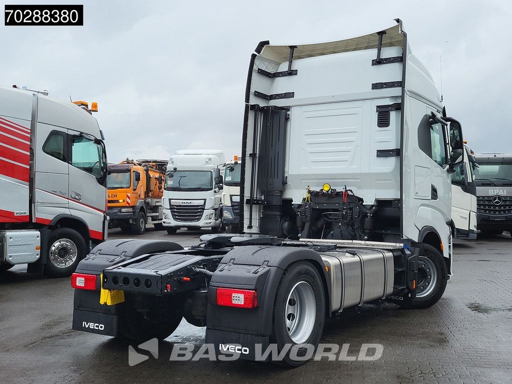 Iveco S-way 580 4X2 NEW! 2x Tanks Navi ACC Standklima