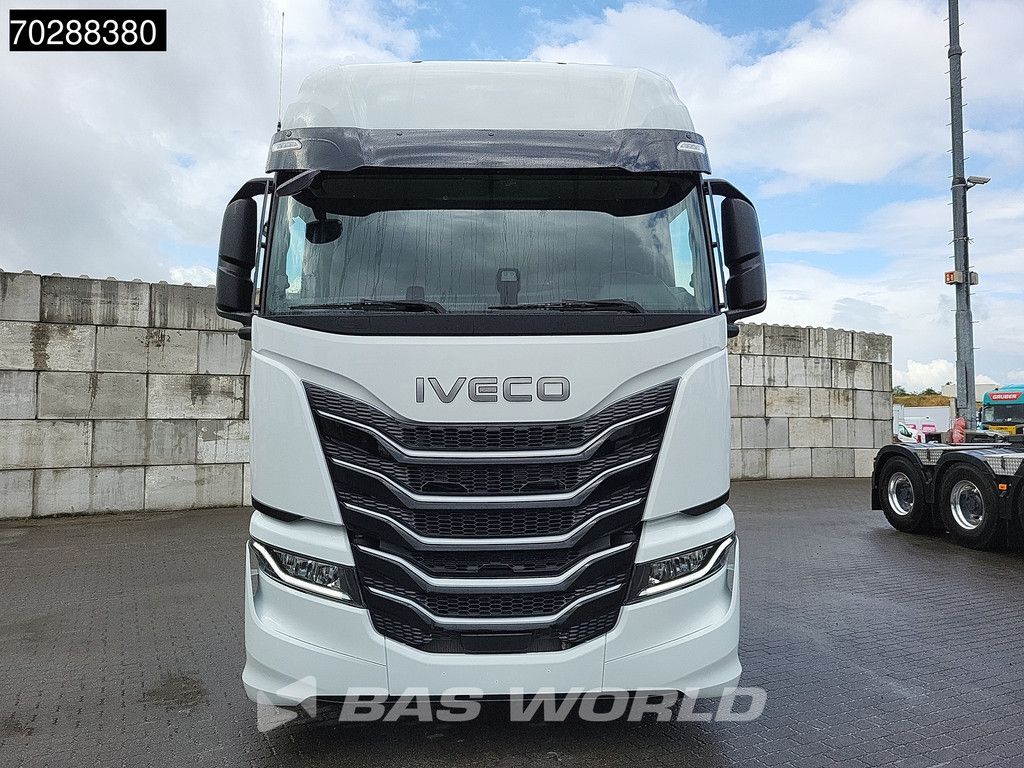 Iveco S-way 580 4X2 NEW! 2x Tanks Navi ACC Standklima