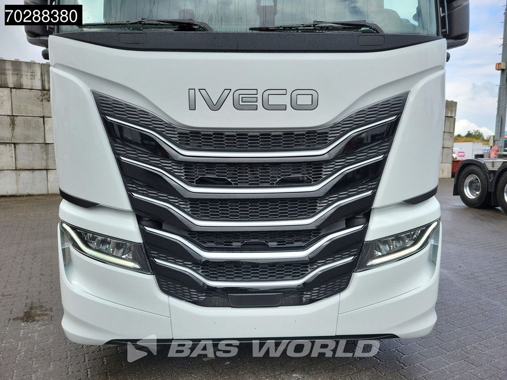 Iveco S-way 580 4X2 NEW! 2x Tanks Navi ACC Standklima