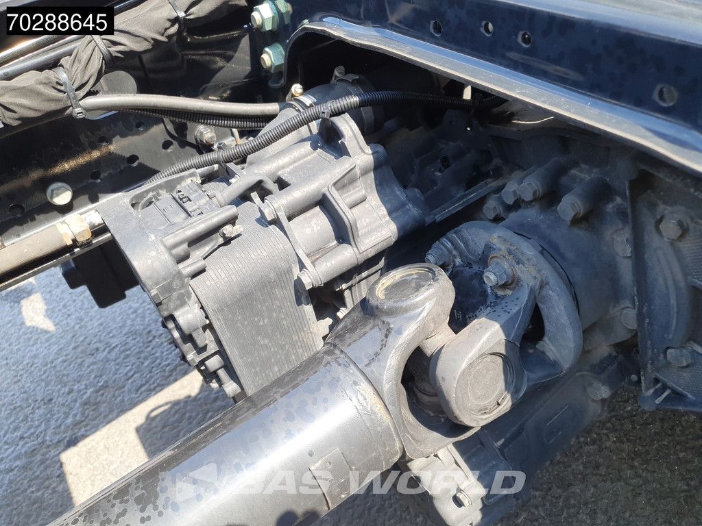 MAN TGX 26.470 6X2 Lift-Axle Retarder Automatic 20ft BDF Euro 6