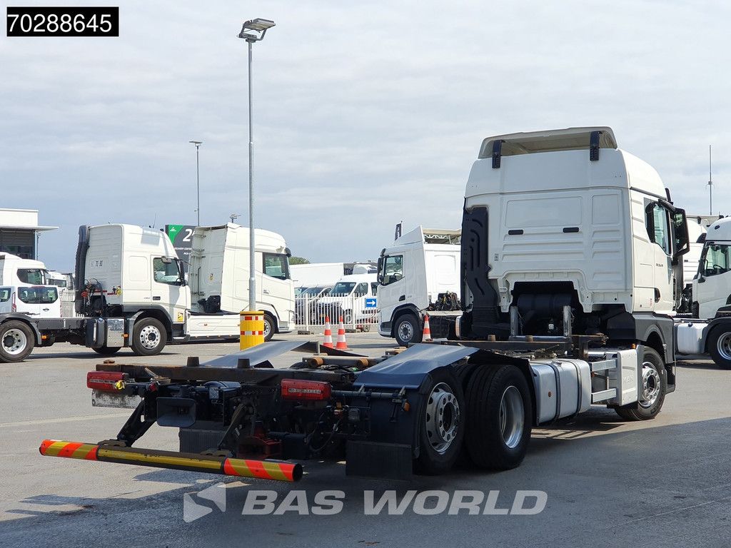 MAN TGX 26.470 6X2 Lift-Axle Retarder Automatic 20ft BDF Euro 6