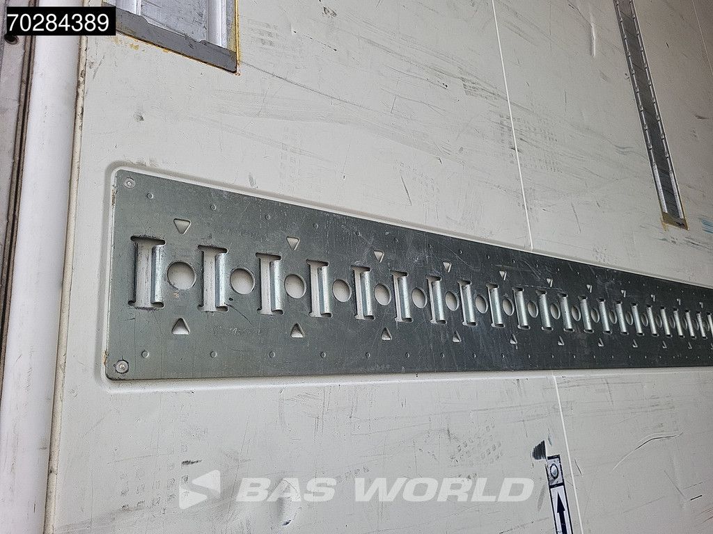 Krone Carrier Vector 1950Mt 3 Achsen Doppelverdampfer Doppelstock Blumenbreit Schiebewand