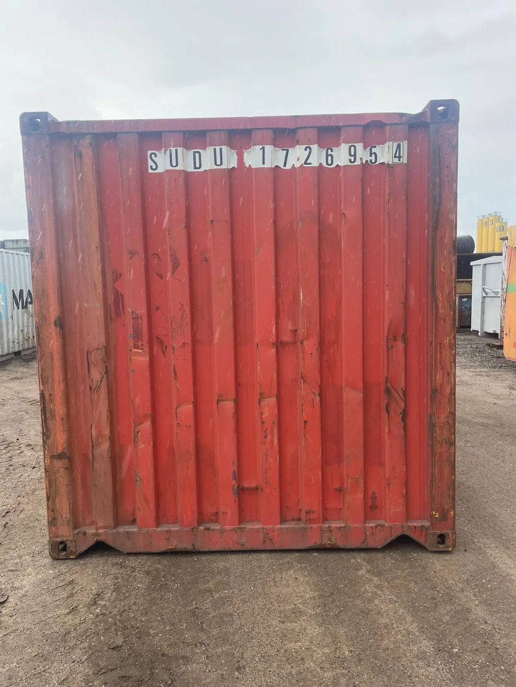 All in 20ft zeecontainer