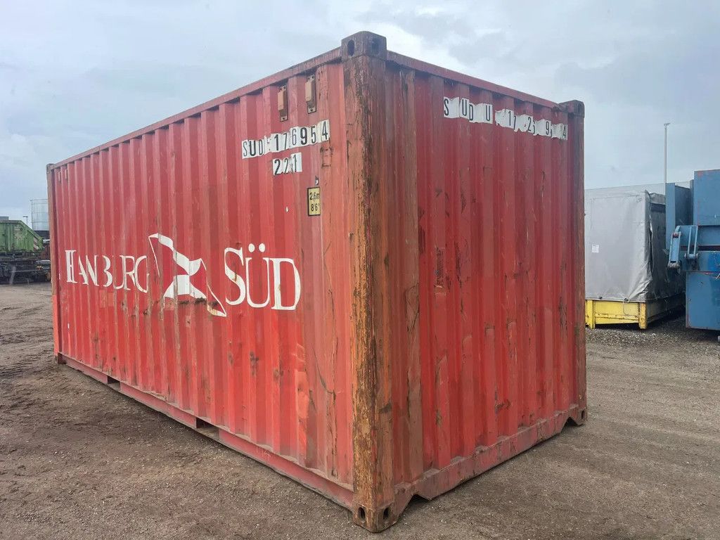 All in 20ft zeecontainer
