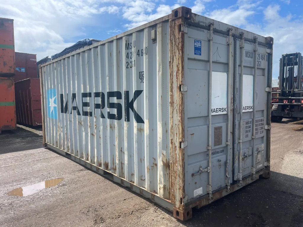 All in 20ft zeecontainer