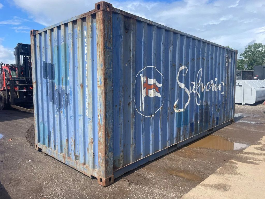 All in 20ft zeecontainer