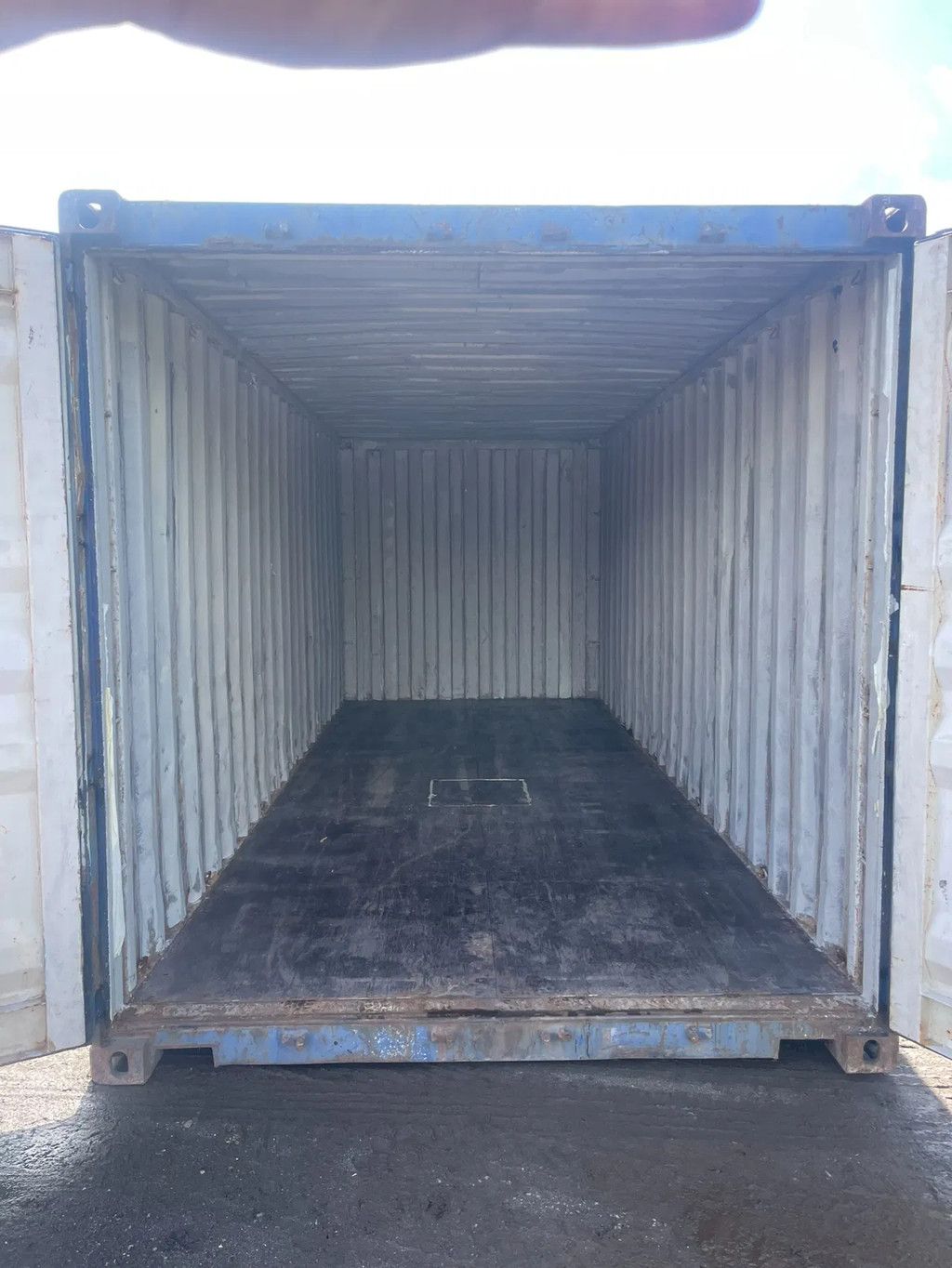 All in 20ft zeecontainer