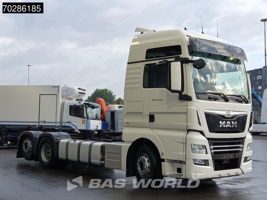 MAN TGX 26.470 6X2 BDF Lift-Axle ACC XXL Retarder Navi Euro 6