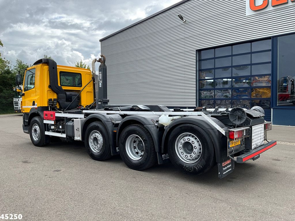 DAF FAQ 85 CF 410 8x2 Hiab 26 Ton haakarmsysteem Just 255.550 km!
