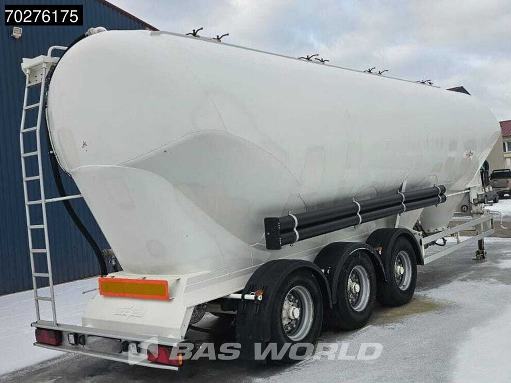 Spitzer SF2755/4P 3 assen 55 m3 Liftachse