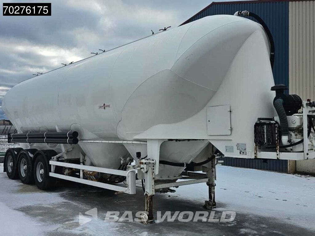 Spitzer SF2755/4P 3 assen 55 m3 Liftachse