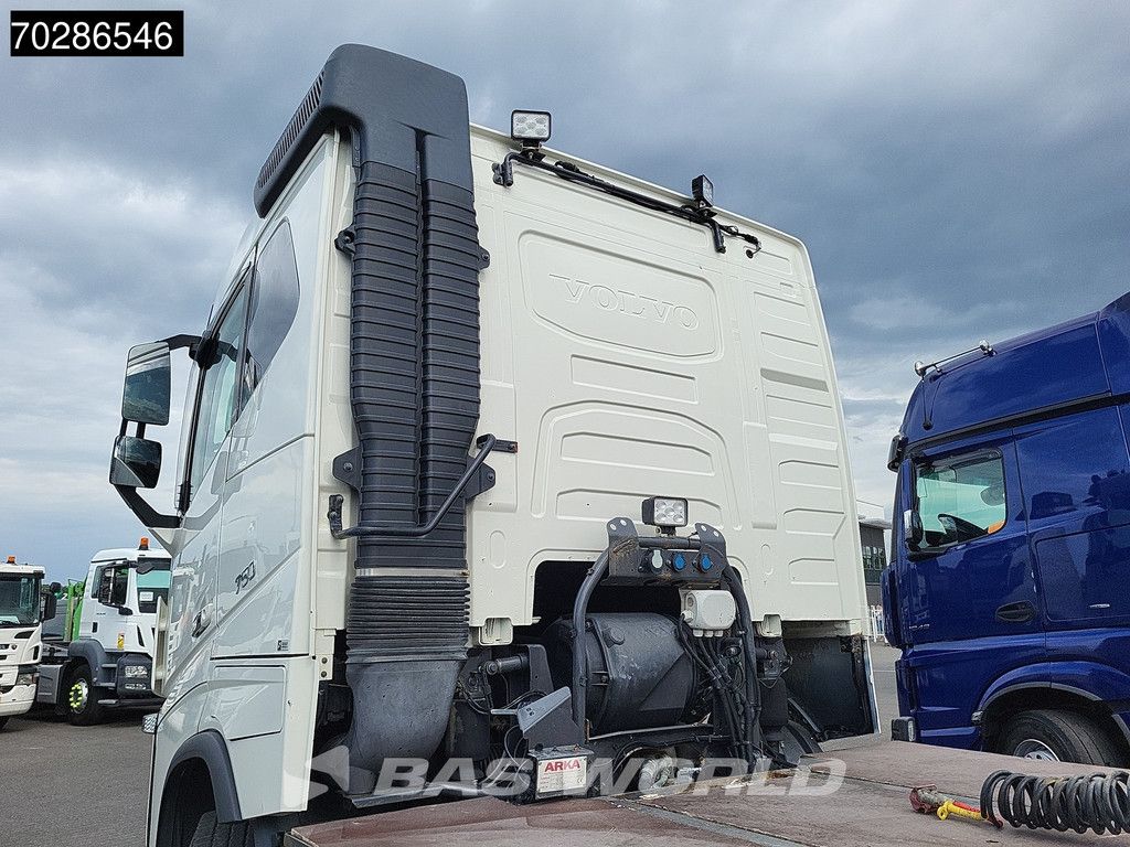 Volvo FH16 FH16 750 6X4 Retarder Big-Axle Xenon Liftaxle Euro 6