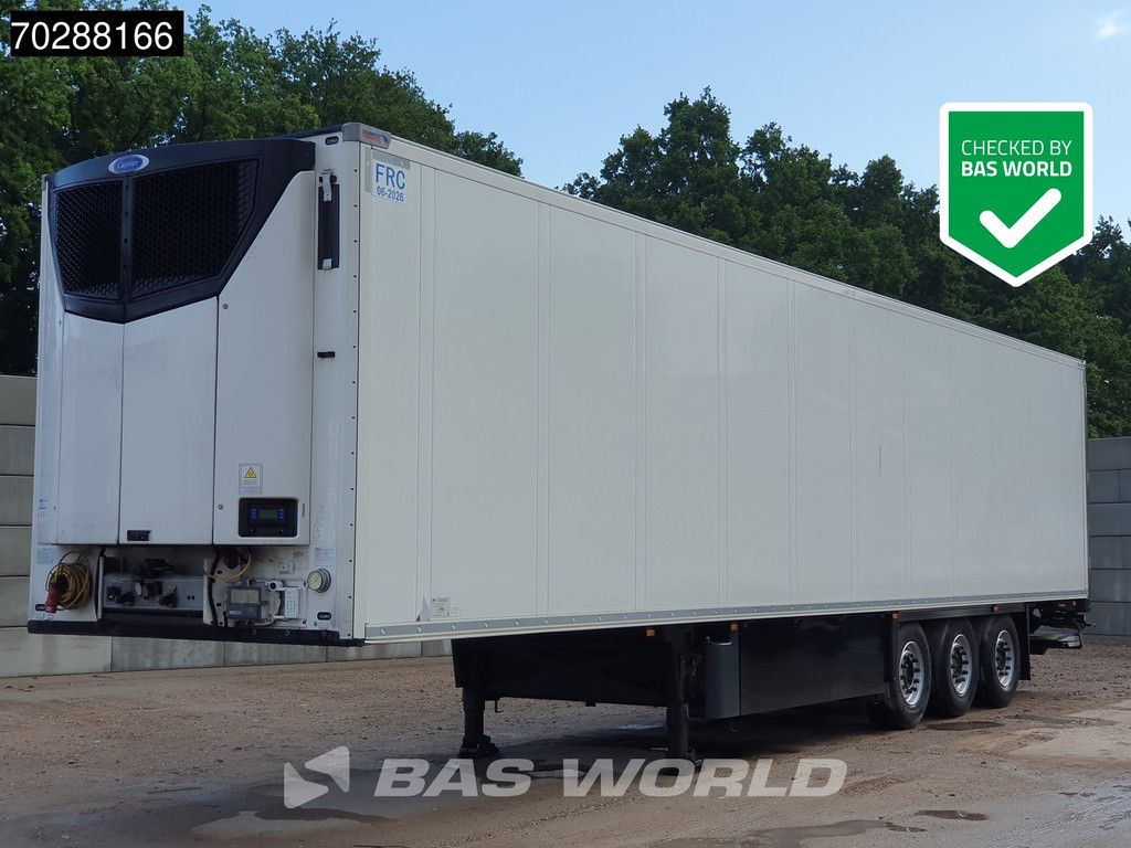 Schmitz Carrier 3 axles Doppelverdampfer Tailgate Blumenbreit Palettenkasten LBW