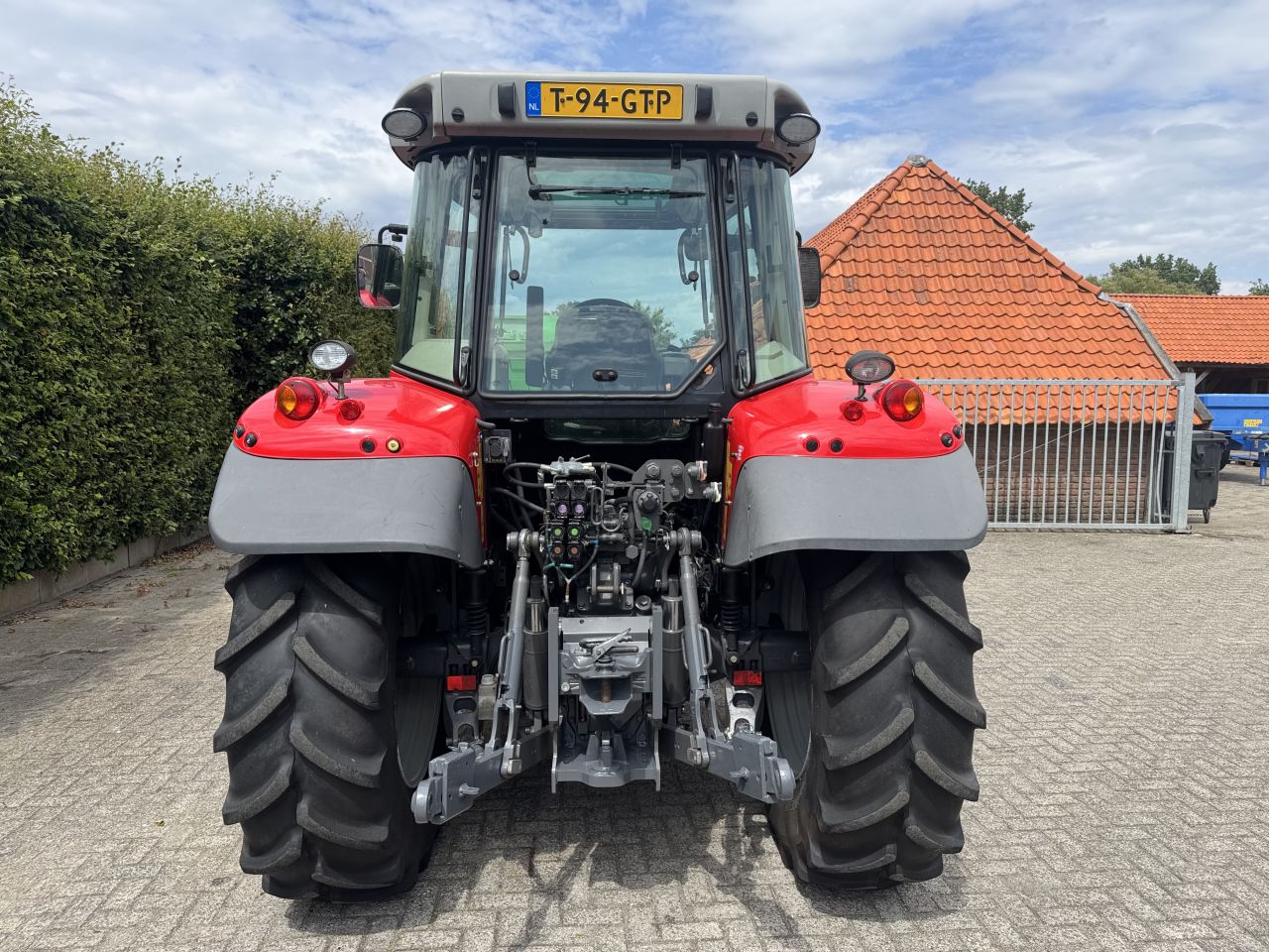 Massy Ferguson 5613 Dyna 4