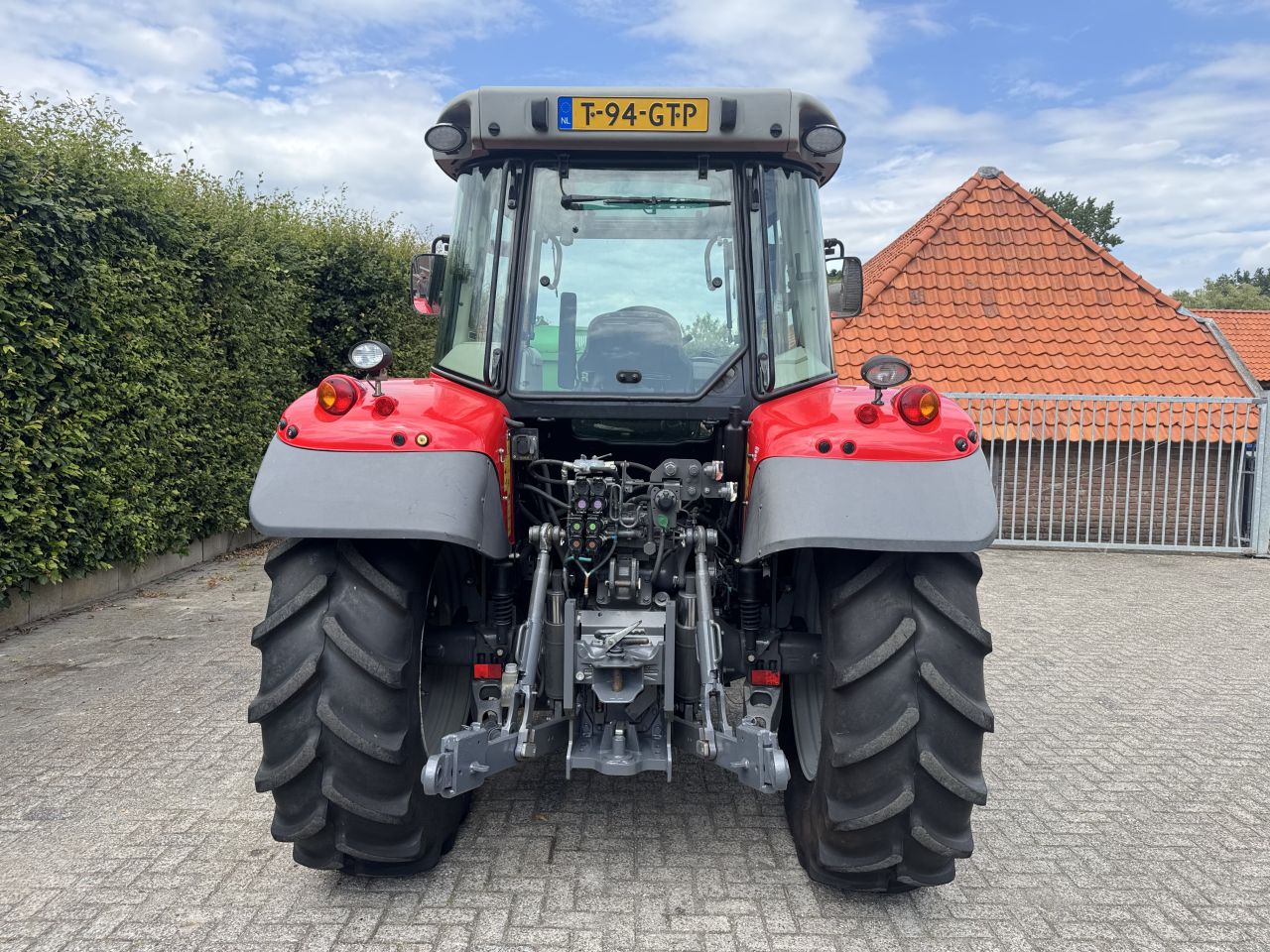 Massy Ferguson 5613 Dyna 4