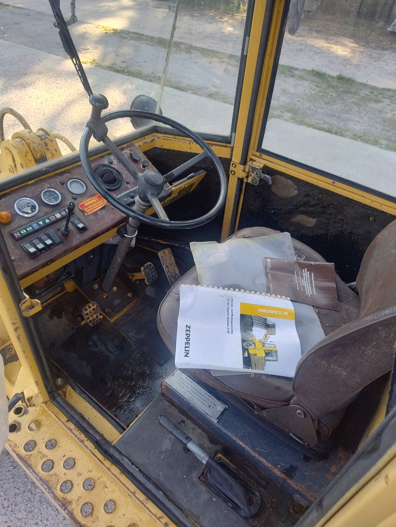 Zeppelin terex scheaff shovel zl6