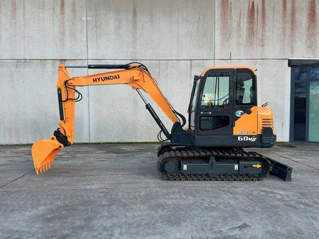 Raupenbagger Hyundai R60VS Diesel 2018