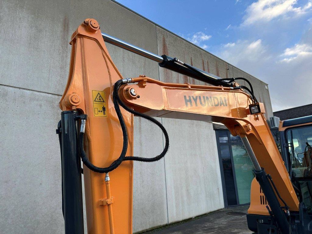 Raupenbagger Hyundai R60VS Diesel 2018
