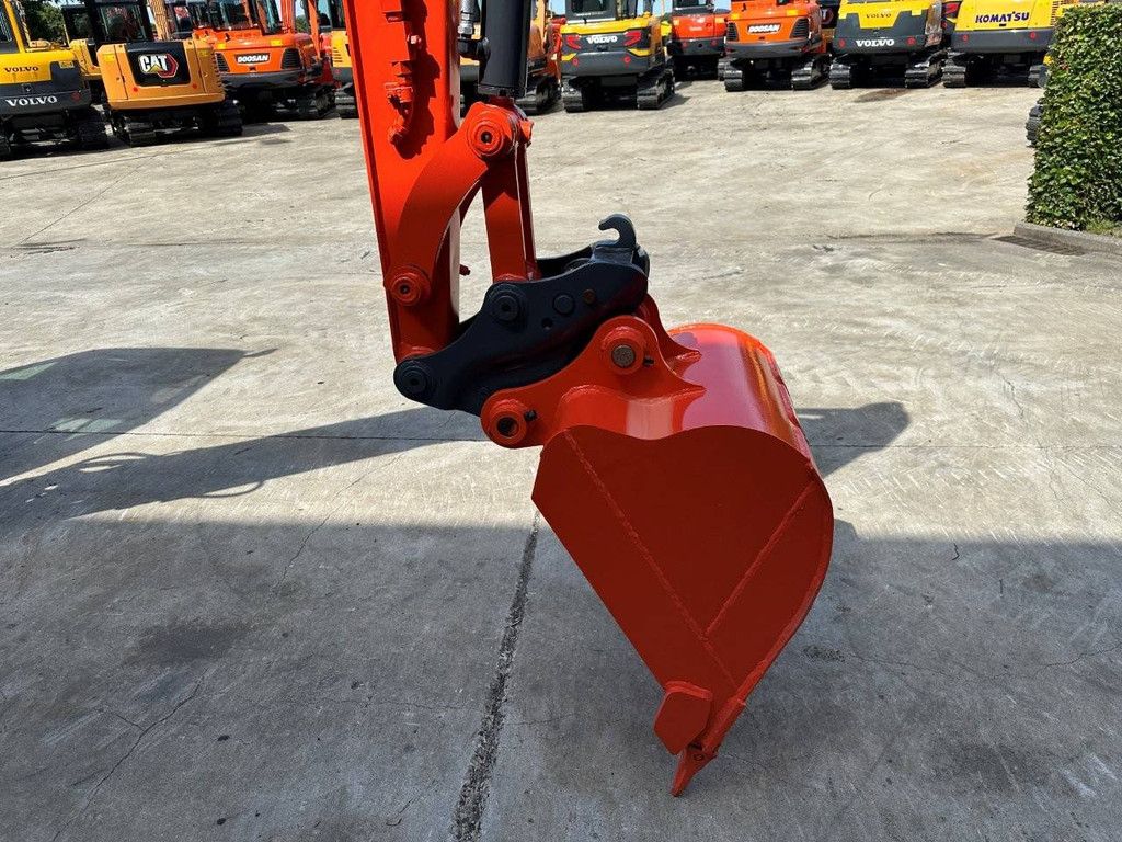 Rupsgraafmachine Kubota KX155-5 Diesel 2017