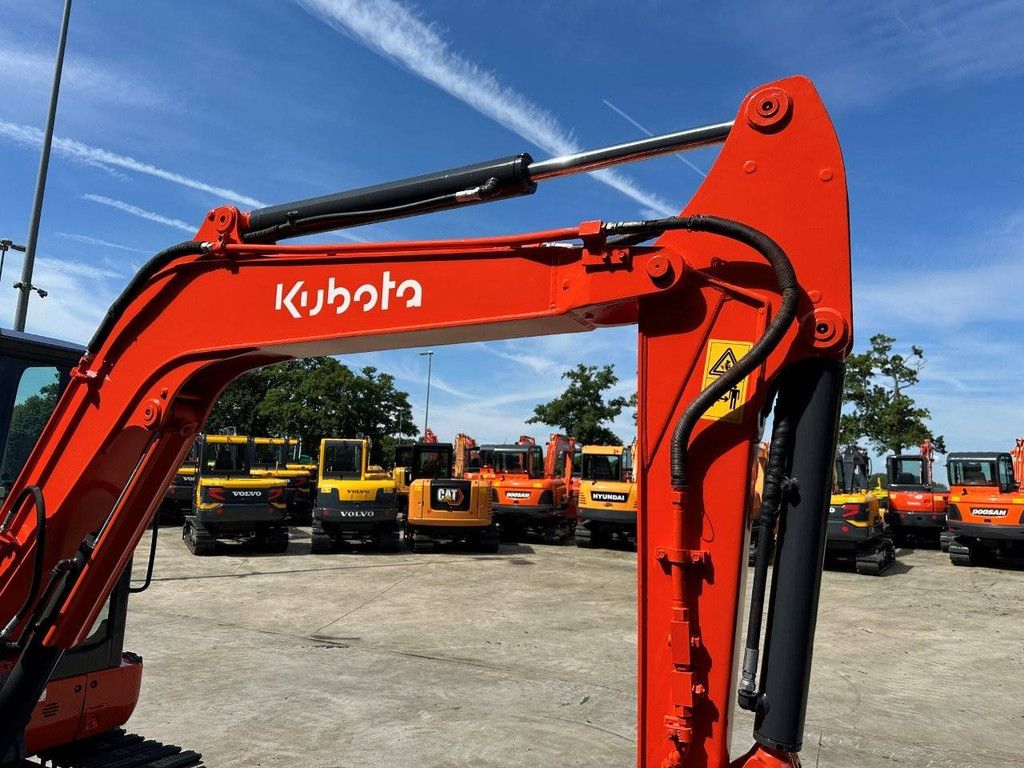 Rupsgraafmachine Kubota KX155-5 Diesel 2017