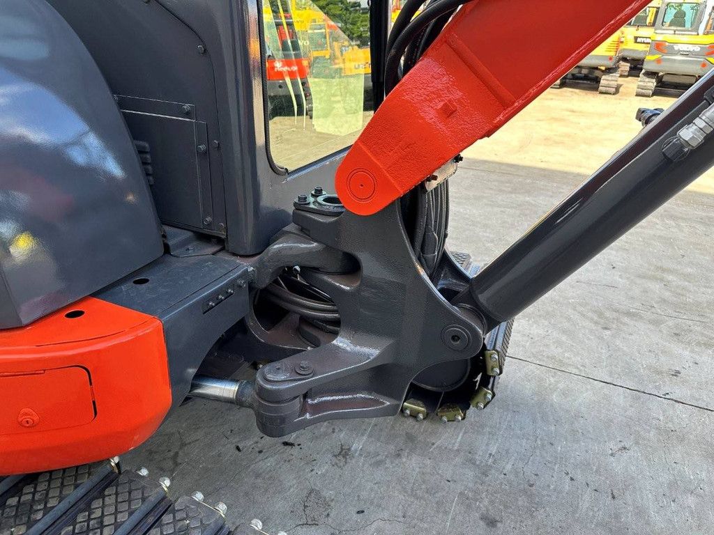 Raupenbagger Kubota KX155-3SZ Diesel 2013