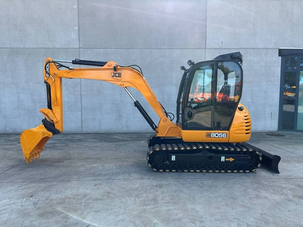Rupsgraafmachine JCB 8056 Diesel 2010