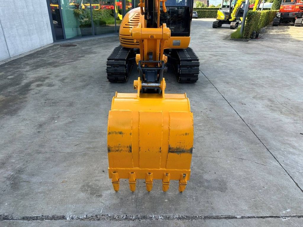 Rupsgraafmachine JCB 8056 Diesel 2010