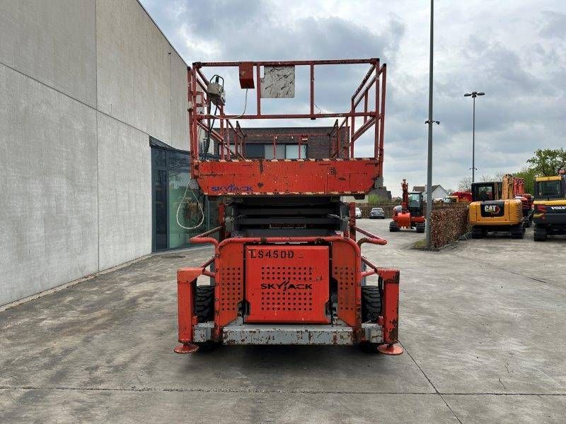Scissor lift Skyjack SJ9250 Diesel 17.2m 2010