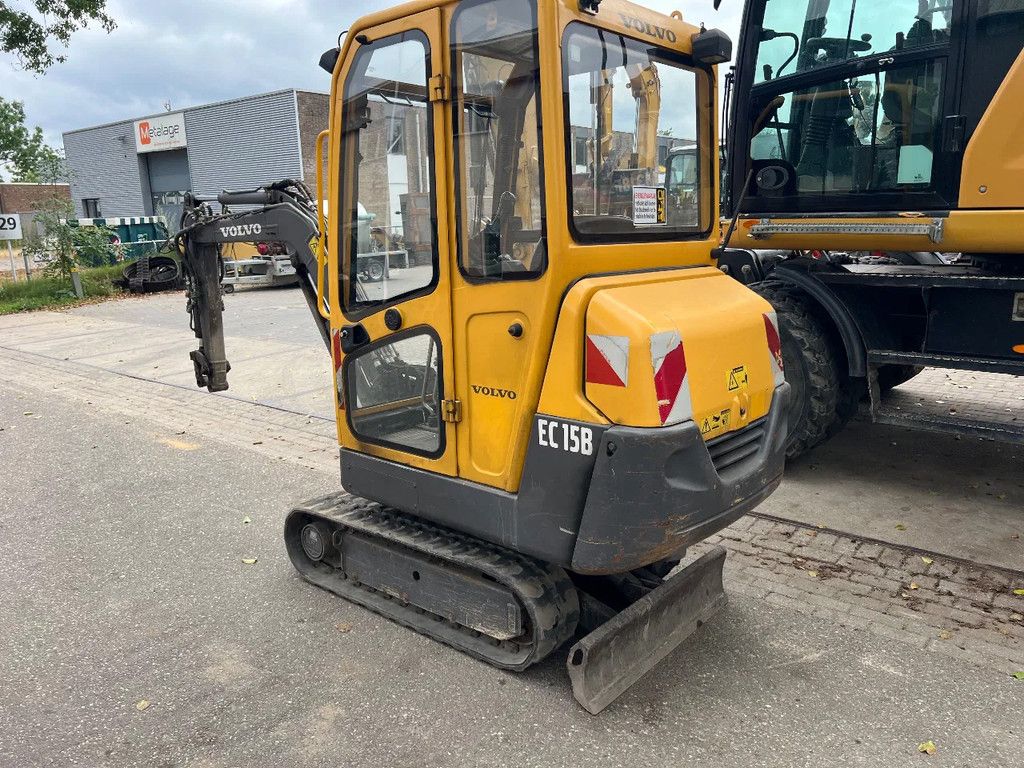 Volvo EC15B 3 Buckets