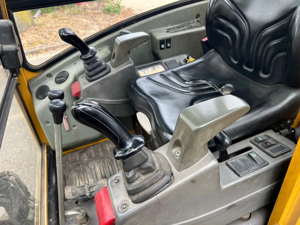 Volvo EC15B 3 Buckets