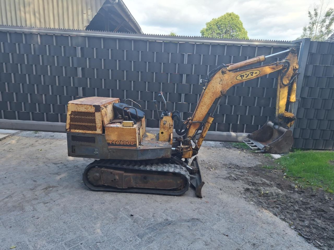 Yanmar graafmachine kubota hitachi bobcat mini graver