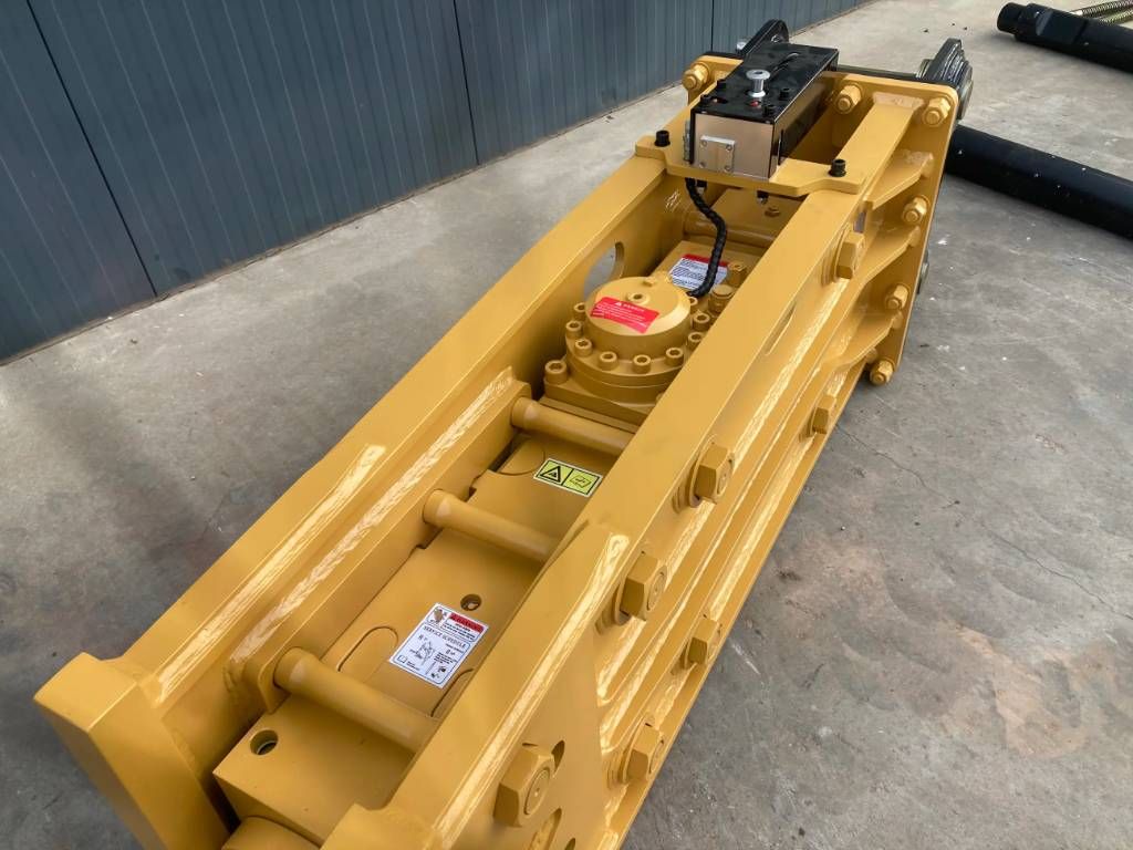 Smitma S140 / Caterpillar 320 / 323 - Volvo EC210
