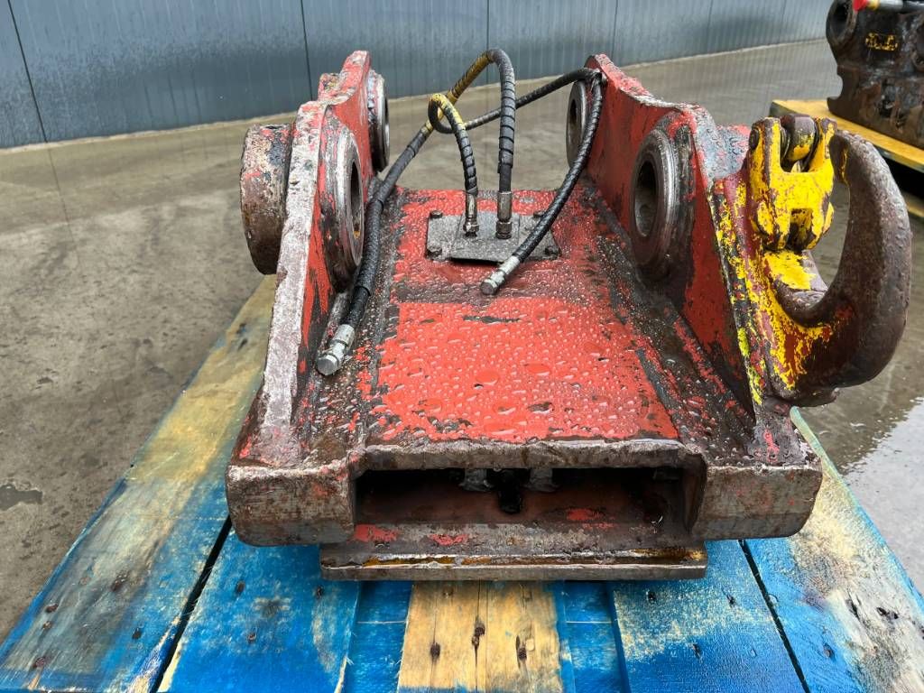 Engcon S70 - 323D