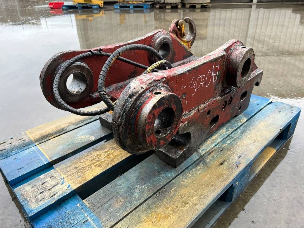 Engcon S70 - 323D