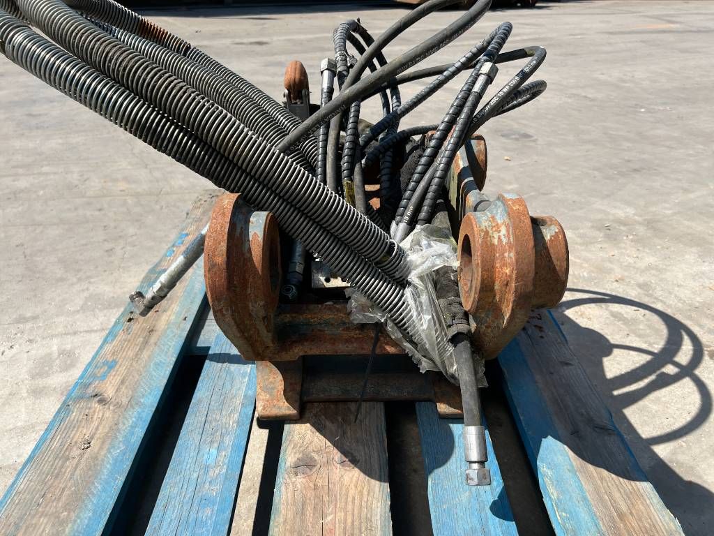 OilQuick OQ60 - 311F / 313F / 315F