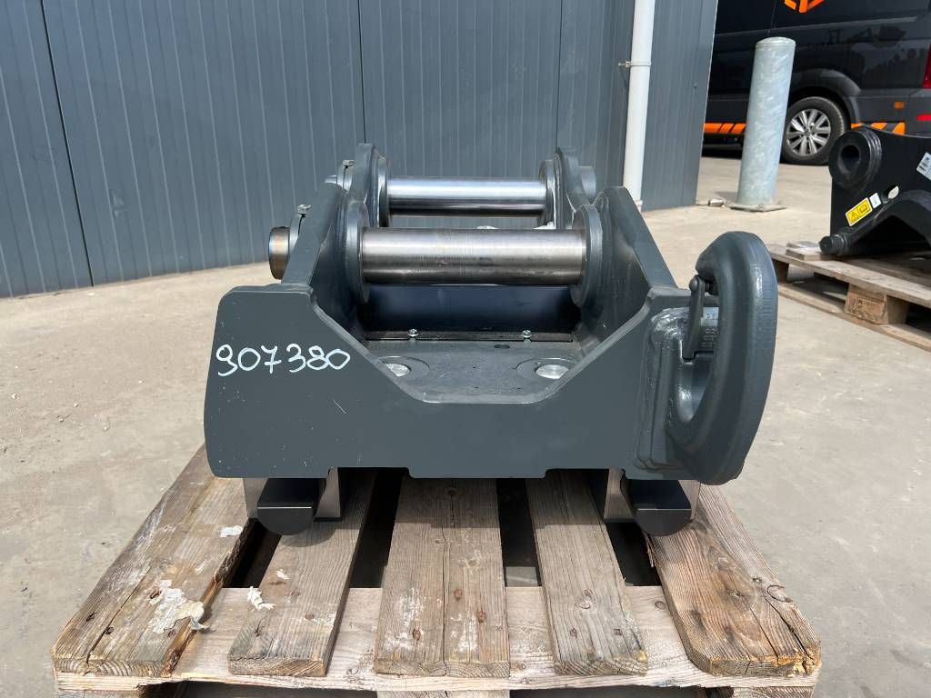 OilQuick OQ80 - 323 NG