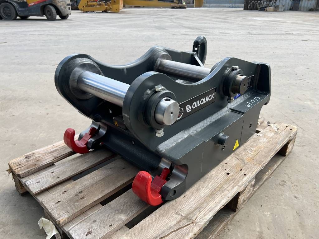 OilQuick OQ80 - 323 NG